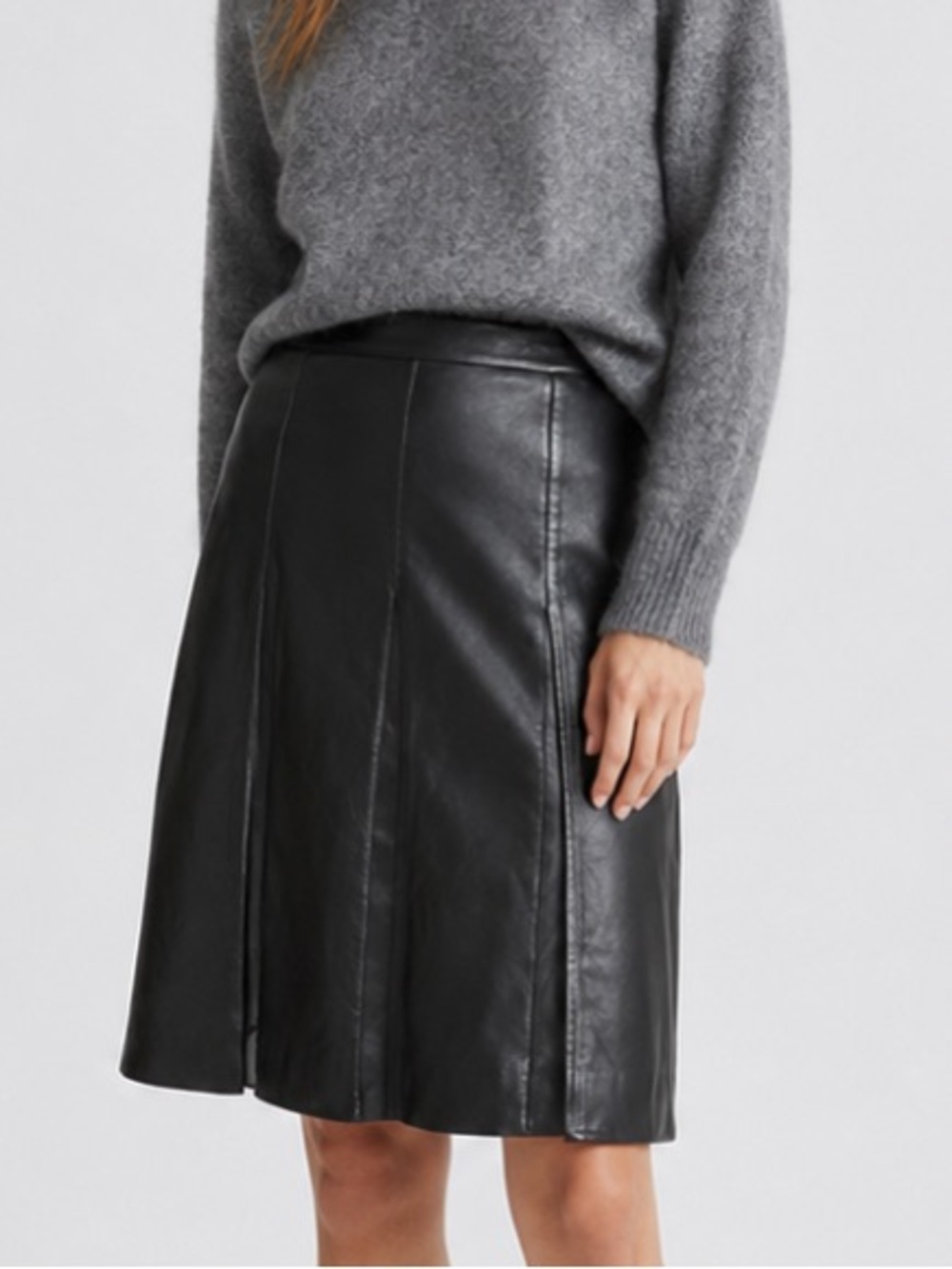 NWT Halogen Nordstrom Genuine Leather Pleated Skirt in Black